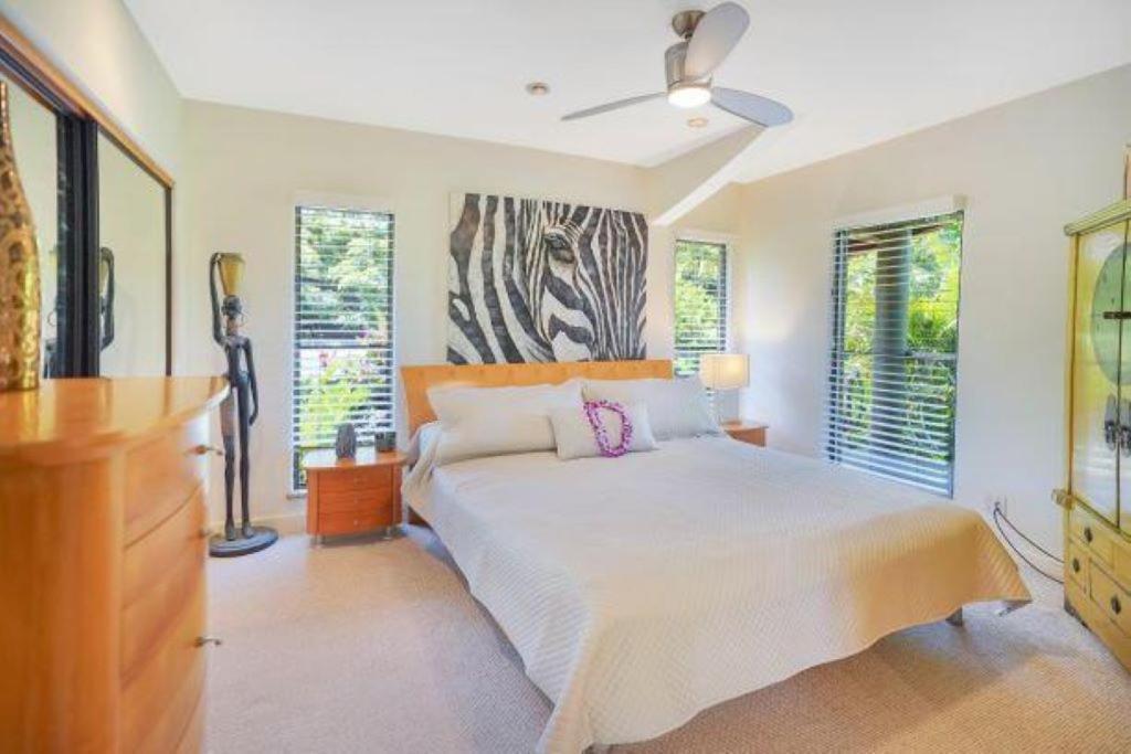 Luxury 2-Story Oceanfront Condo W/ Views & Pool Wailua  Exterior photo