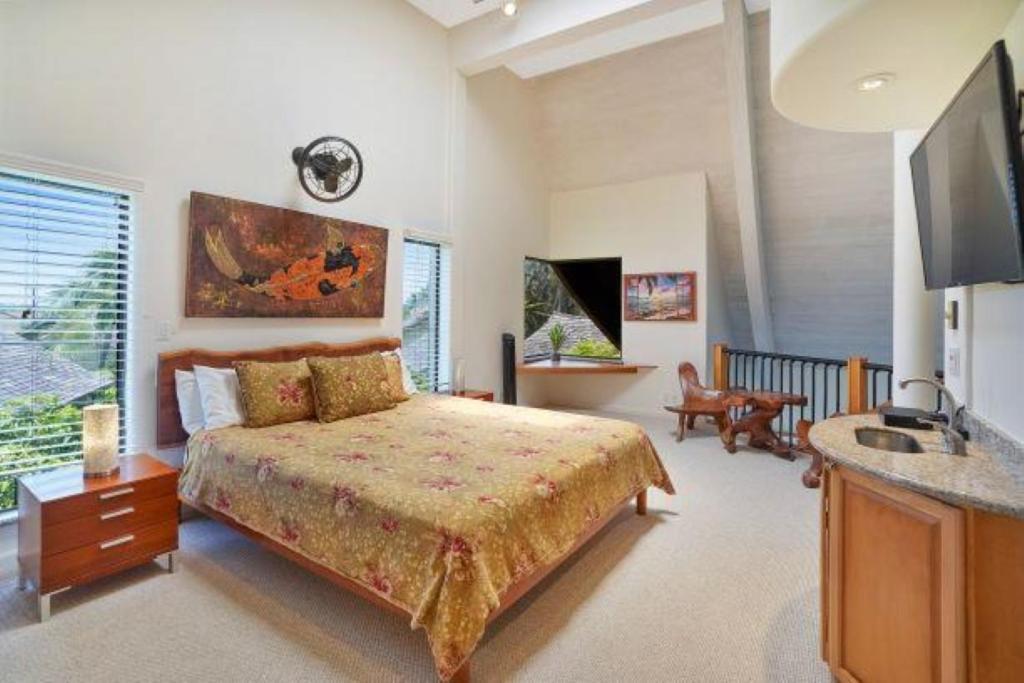 Luxury 2-Story Oceanfront Condo W/ Views & Pool Wailua  Exterior photo